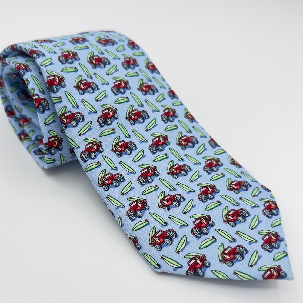 Vineyard Vines Novelty Light Blue Silk Tie with Red Jeeps & Surf Boards Pattern